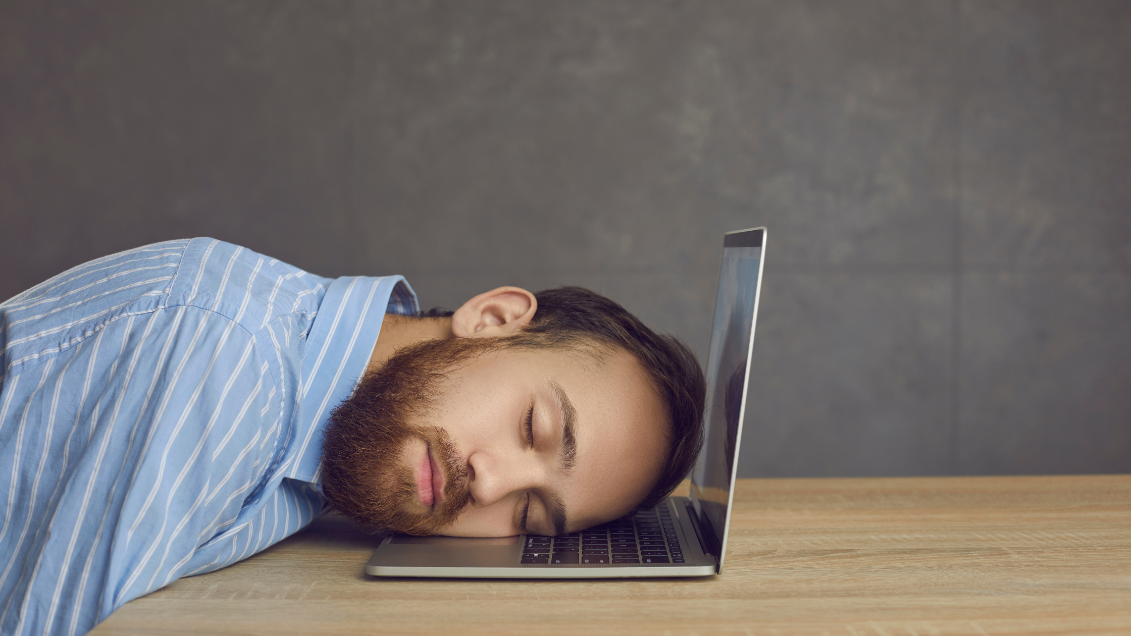 10 Solutions for Working with the Laziest People in the Office