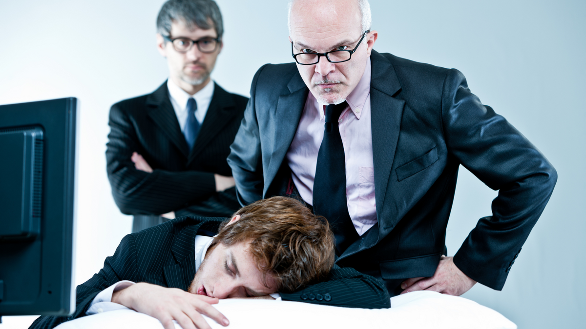 Should you be allowed to sleep at your work desk?